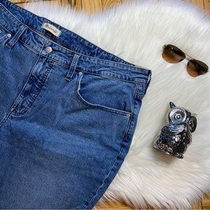 Madewell Blue Rinse Mom Jeans